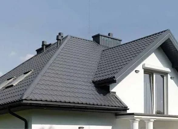 Эксперты рассказали почему выгорает металлочерепица и как себя уберечь