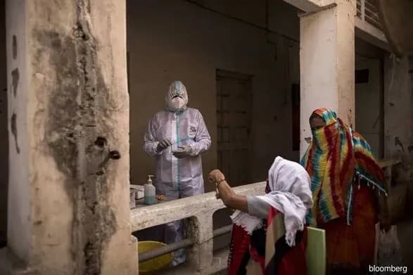 Новий варіант COVID "Арктур" може бути в 1,2 рази більш заразним, ніж "Кракен"