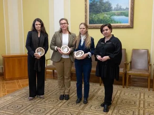 В Україну прибули експерти ОБСЄ: збиратимуть дані щодо депортації українських дітей до рф