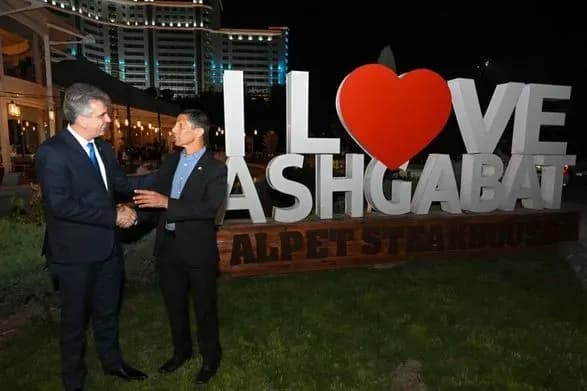 Ізраїль відкрив посольство в Туркменістані неподалік кордону з Іраном