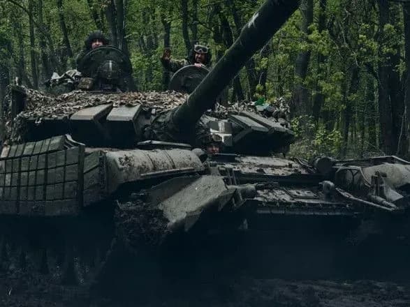 Враг ведет наступательные действия на трех направлениях. Самые тяжелые бои продолжаются за Бахмут и Марьинку