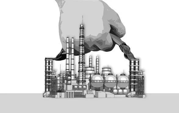 Держава не може відмежовуватись від стратегічних підприємств - економіст про доцільність приватизації під час війни