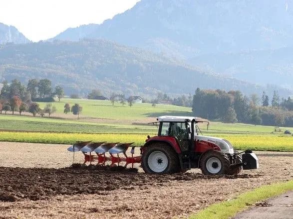 Посівна-2023: українські аграрії посіяли вже понад 3,5 млн га ярих зернових