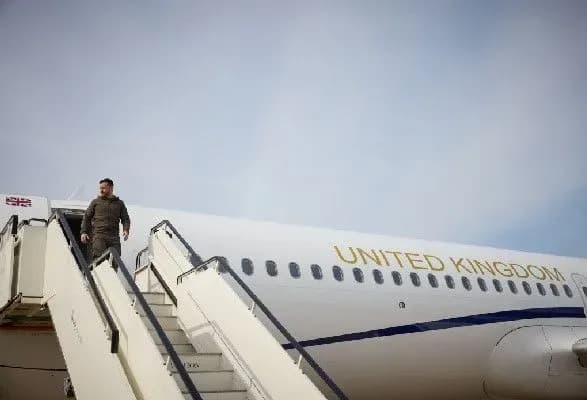 Зеленський про "євротур": на всіх зустрічах обговорювали українську формулу миру