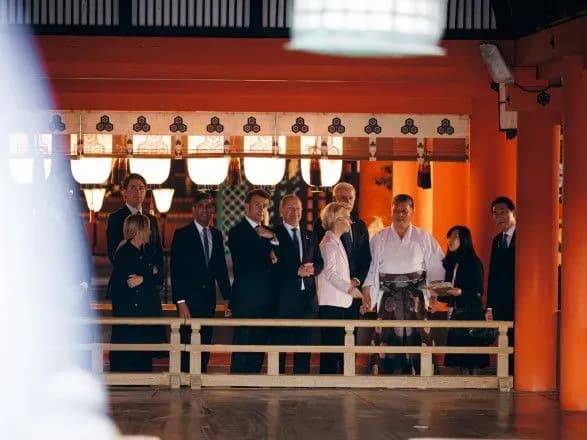 Зеленський на полях саміту G7 проведе зустріч з Шольцом - ЗМІ