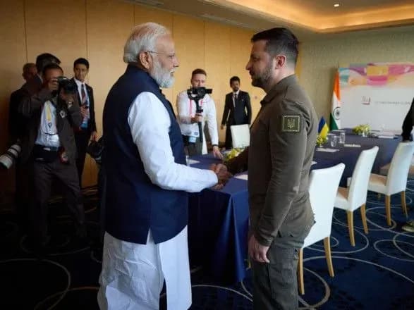 Зеленский на полях саммита G7 встретился с премьером Индии Моди: пригласил присоединиться к формуле мира