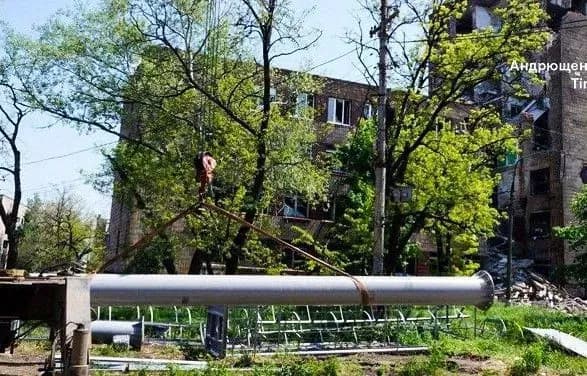 В Маріуполі окупанти змушують користувачів мобільного зв’язку проходити ідентифікацію та прослуховують дзвінкі