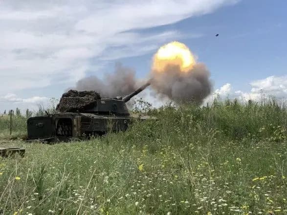 На п'яти напрямках відбулось 25 бойових зіткнень: в епіцентрі бойових дій залишаються Бахмут та Мар’їнка