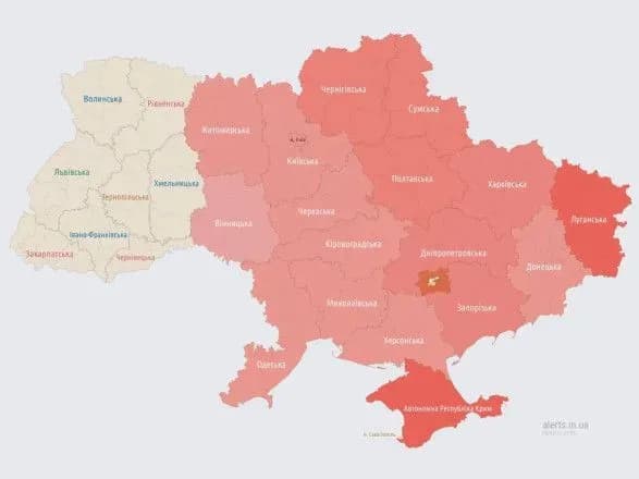 У Дніпропетровській обласній раді закликали не ігнорувати повітряну тривогу