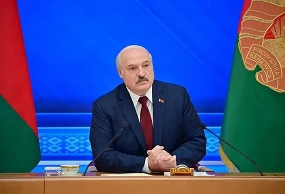 лукашенко запропонував бажаючим країнам мати ядерну зброю вступати до “союзної держави”