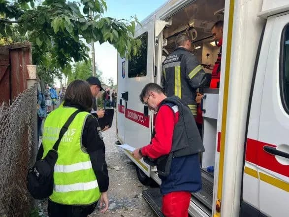 Нічна атака ворожих дронів: одна людина загинула, 13 поранено