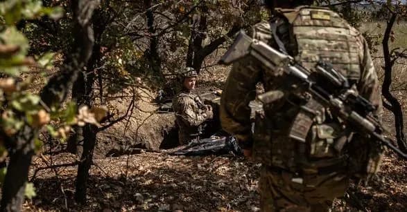 Нервують перед контрнаступом ЗСУ: окупанти почали переміщуватися та укріплювати оборону – Гуменюк