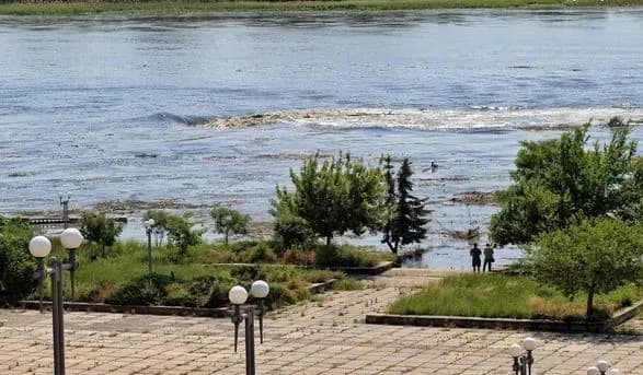 Из-за подрыва Каховской ГЭС подтоплен 71 дом и три моста в Херсонской области - ОВА
