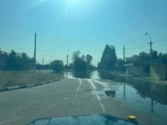 Потік води у Херсоні зменшується, є сподівання, що вода далі спадатиме - МВА