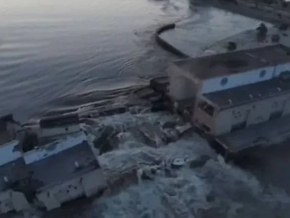 В Херсоне уровень воды поднялся примерно на 5 метров - ГСЧС