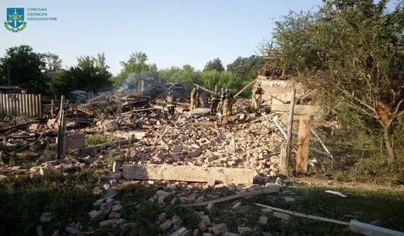 Сумскую область враг атаковал "шахедом", есть жертвы