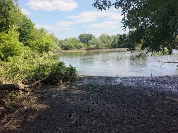 Хортиця під загрозою: рівень води в Хортицькій заплаві знижується