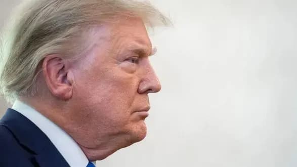 Трамп зберігав секретні документи щодо ядерних та збройових програм - обвинувальний висновок