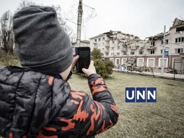 "Діти більше впадають в паніку внаслідок сполоху дорослих": експерт-психолог розповів, як спілкуватися з малечею про війну