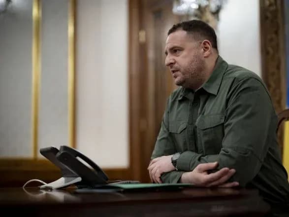 Єрмак провів розмову з радником прем’єр-міністра Великої Британії: говорили про співпрацю в оборонній сфері