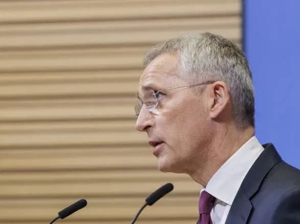 Лише Україна може визначати прийнятні умови щодо завершення війни - Столтенберг