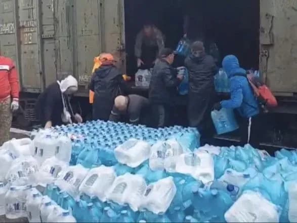 "Катеринопільський елеватор" разом з благодійниками передав допомогу на Херсонщину