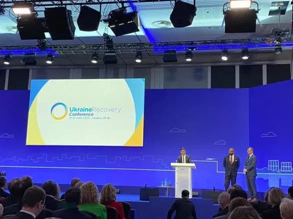Велика Британія оголосила про допомогу Україні на 3 млрд доларів