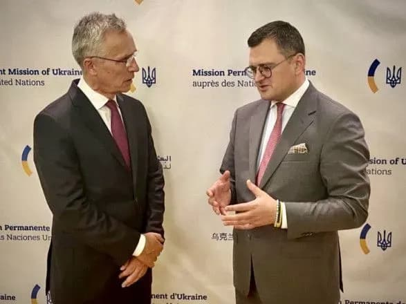 Кулеба переговорив зі Столтенбергом про можливий зміст рішення НАТО щодо перспективи членства України