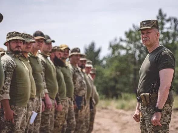 Сирський перевірив хід підготовки військових до проведення наступальних дій – Міноборони