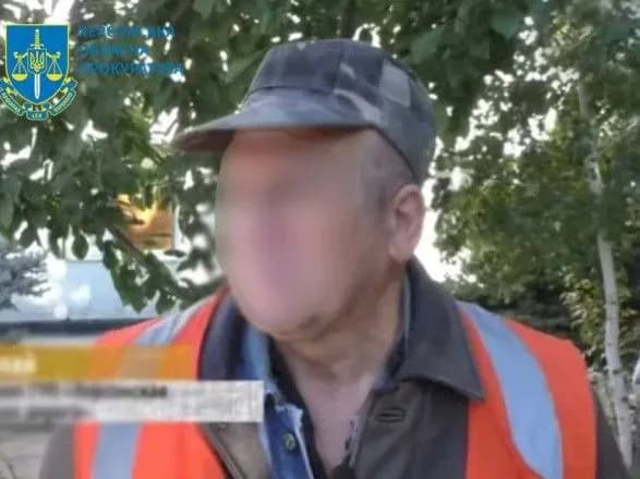 Охороняв залізницю під окупантами та закликав про проведення псевдореферендуму: херсонцю повідомили про підозру