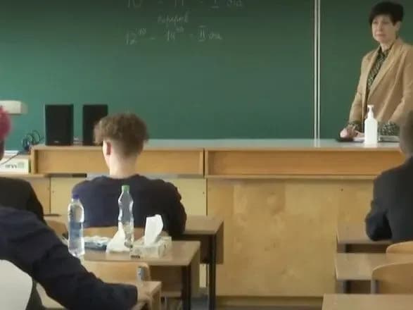 Эстония за использование русского языка в школах будет штрафовать до 10 000 евро