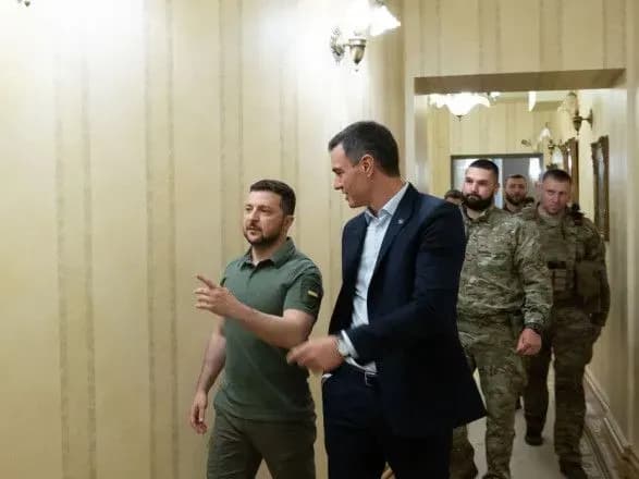 рф може здійснити теракт на ЗАЕС для того, щоб зупинити контрнаступ – Зеленський