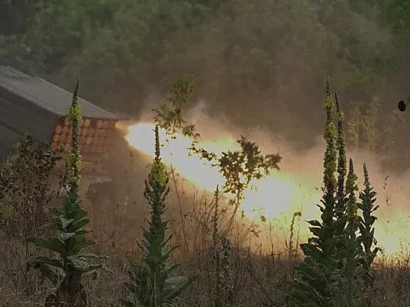 Генштаб: важкі бої тривають на Лиманському, Бахмутському, Авдіївському та Мар’їнському напрямках