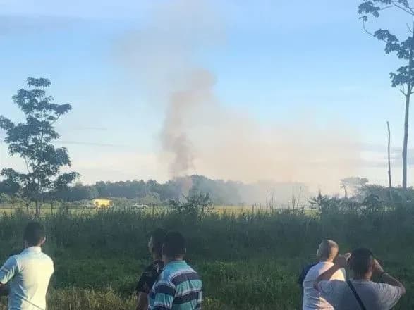 У Колумбії два військові літаки зіткнулися в небі під час тренувань, загинув пілот