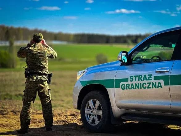 Нелегальні мігранти з боку білорусі спробували прорватися до Польщі великими групами