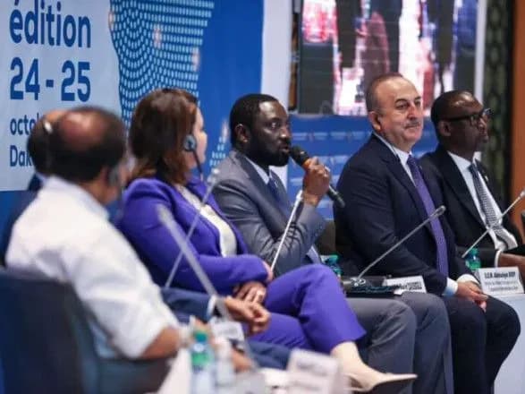 "Формула миру": Україна запросила африканську Гамбію приєднатися