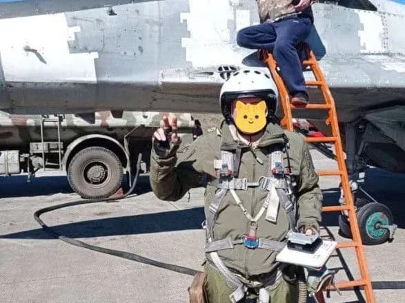 "Наближаємо Перемогу разом": МХП допоміг українським військовим обладнати літаки навігаторами