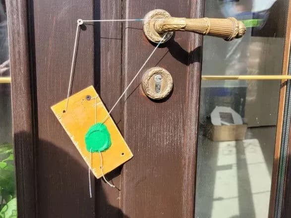 У Лаврі продовжують опечатувати корпуси, в УПЦ МП скаржаться