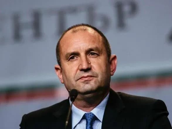 Президент Болгарії - Зеленському: "Я проти надання боєприпасів Україні із запасів нашої країни"