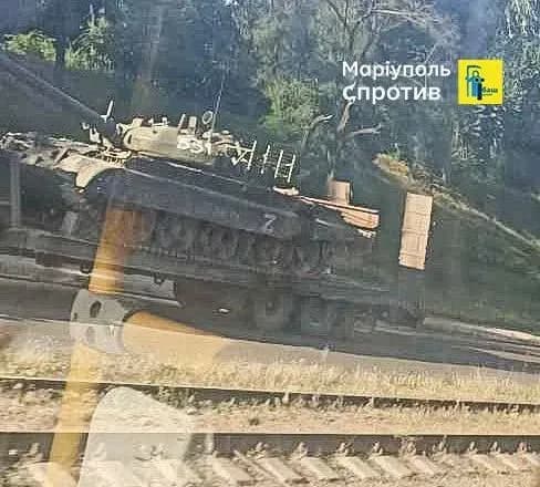 На окуповану територію направили додаткові ворожі війська, фіксується переміщення техніки окупантів до Бердянська - мер Маріуполя