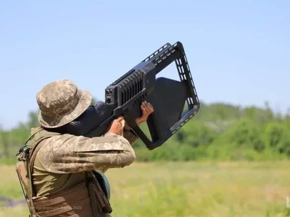 Українські військові просуваються вперед на Бахмутському напрямку - Сирський