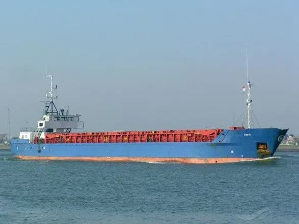 Перевозив награбоване українське зерно: прокуратура Криму оголосила підозру капітану російського корабля