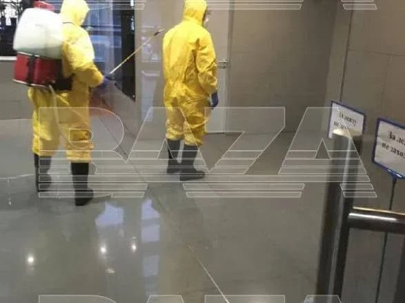 Конверт з невідомою речовиною для російськи пропагандистів у вдтрк: у будівлі проводиться дезінфекція