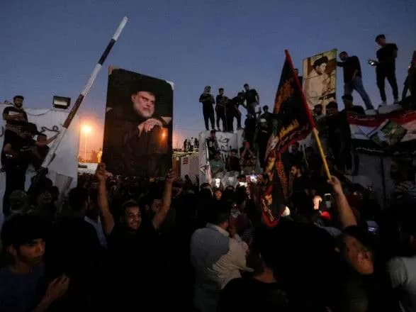 В Іраку протестувальники підпалили посольство Швеції через спалення Корану