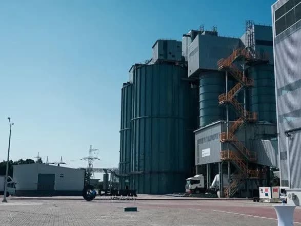 Економічне відновлення Київщини: в області завершується будівництво потужного комплексу для відвантаження цементу