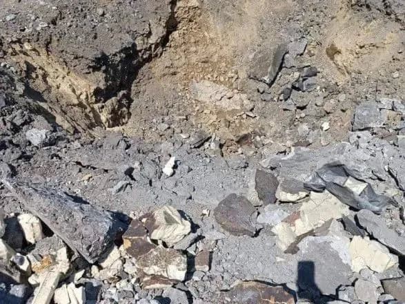 Одещину вночі атакували 3 ракетами, попередньо "Калібр" та "Онікс", знищено три зернових ангари - прокуратура