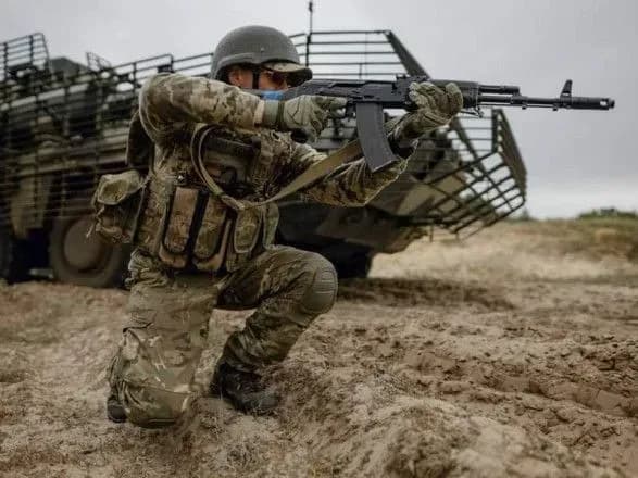 Понад 30 бойових зіткнень: у Генштабі повідомили, де тривають важкі бої