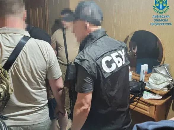 Перешкоджав врученню повісток: повідомлено про підозру львівському блогеру