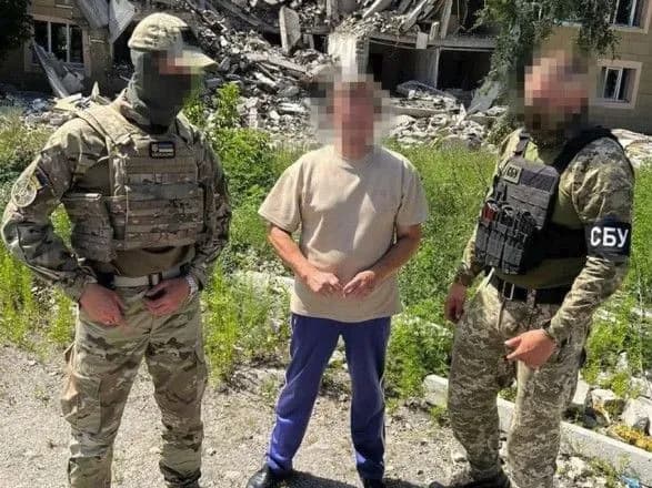 "Зливав" окупантам напрямки польотів бойових гелікоптерів ЗСУ над Куп’янськом: інформатору рф повідомили про підозру