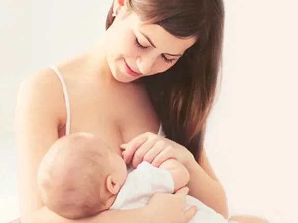 Міжнародний день грудного вигодовування, День “Чайлдфрі”. Що ще відзначаємо 1 серпня